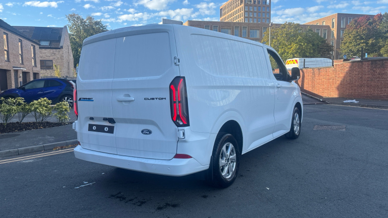 Ford Transit Custom E-320 L1 Rwd 100kW 65kWh H1 Van Limited Auto